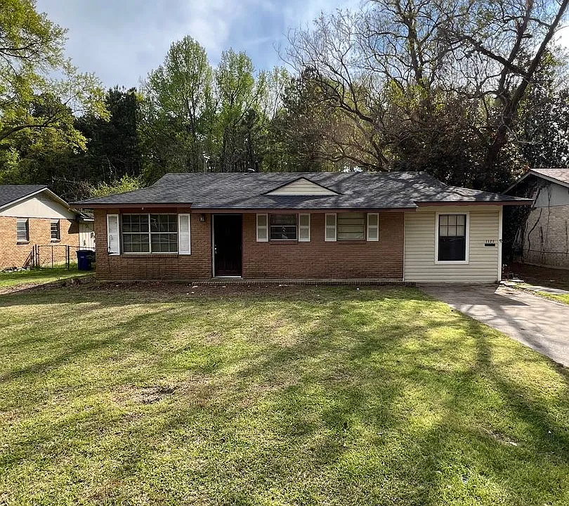 1121 Kimberly Dr