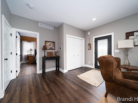 2nd image of 11885 14th Ave NW
