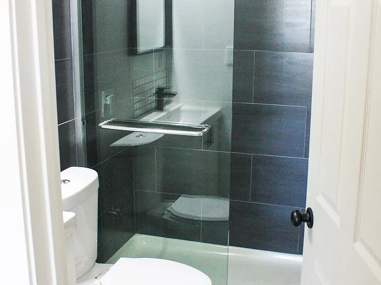 1125 Tamerack Ave #A — Photo 4