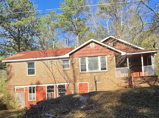 301 Nancy St, Tuskegee, AL 36083