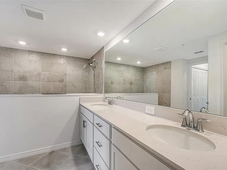 5624 Summit Pointe Cir #104 — Photo 32