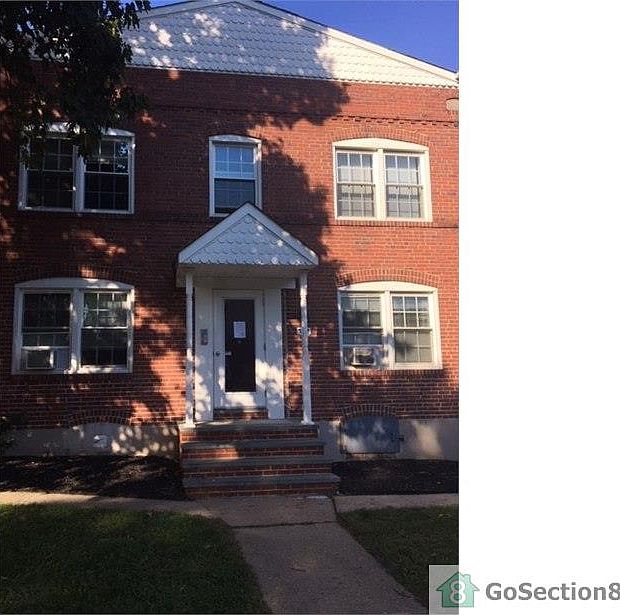 2nd image of 119 Kinship Rd