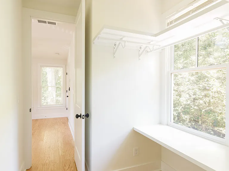 Walk-in Dressing Room and Closet