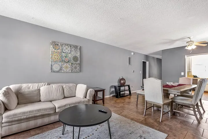 3724 Kelton Ave #4-1 — Photo 14