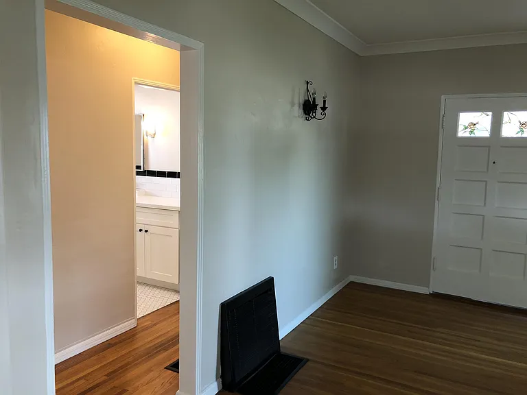 1134 E Whiting Ave — Photo 9