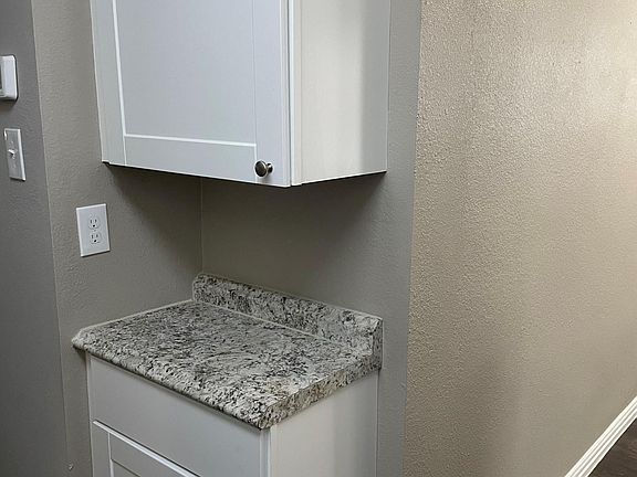 4th image of 10223 Galway Dr