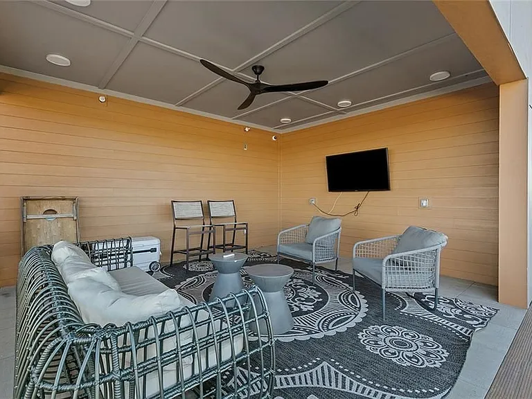 112 Rogers St #410 — Photo 33