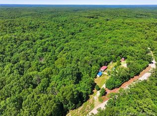 8935 Mini Farm Dr, Gravois Mills, MO 65037