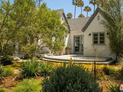 5704 S Rimpau Blvd, Los Angeles, CA, 90043