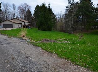 165 Richard St, Geneva, OH 44041