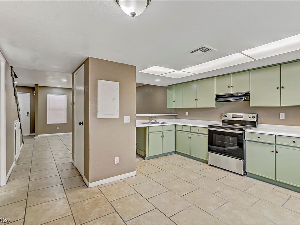 1st image of 2080 Karen Ave #42