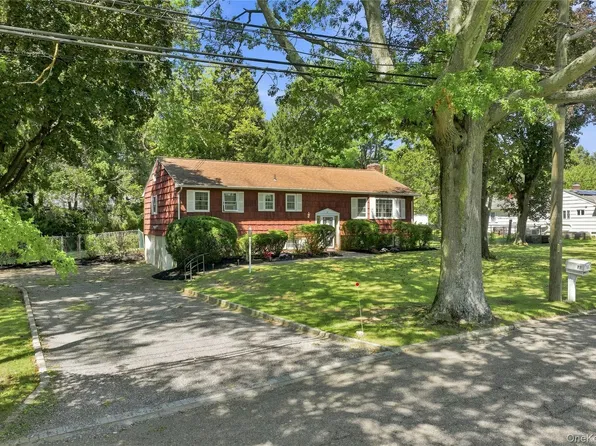 77 Whitson Road, Huntington Station, NY 11746