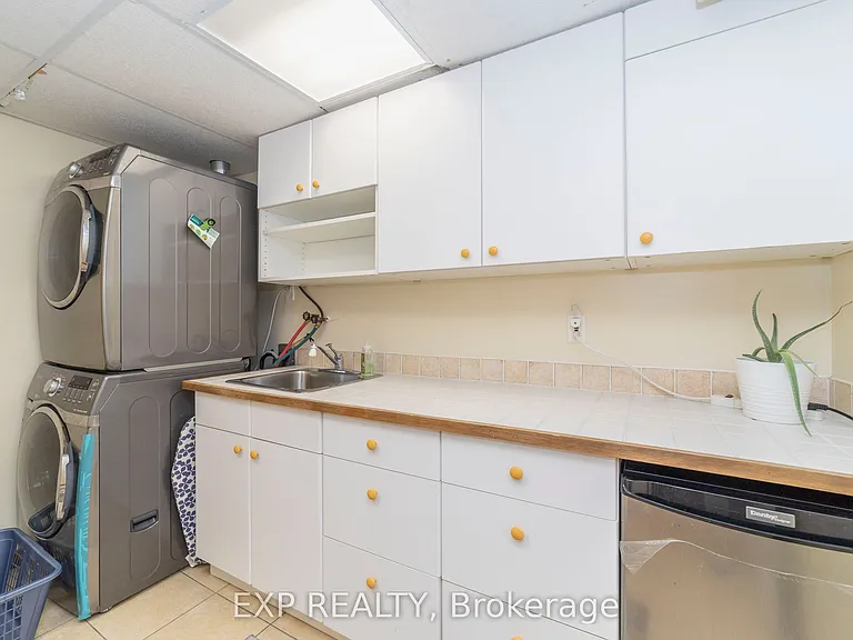 21 Southview Cres — Photo 26