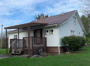 11723 Midland Trail Rd, Ashland, KY 41102