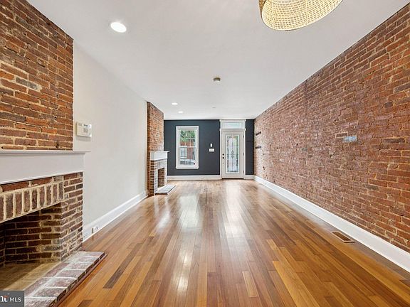 4th image of 1814 E Pratt St