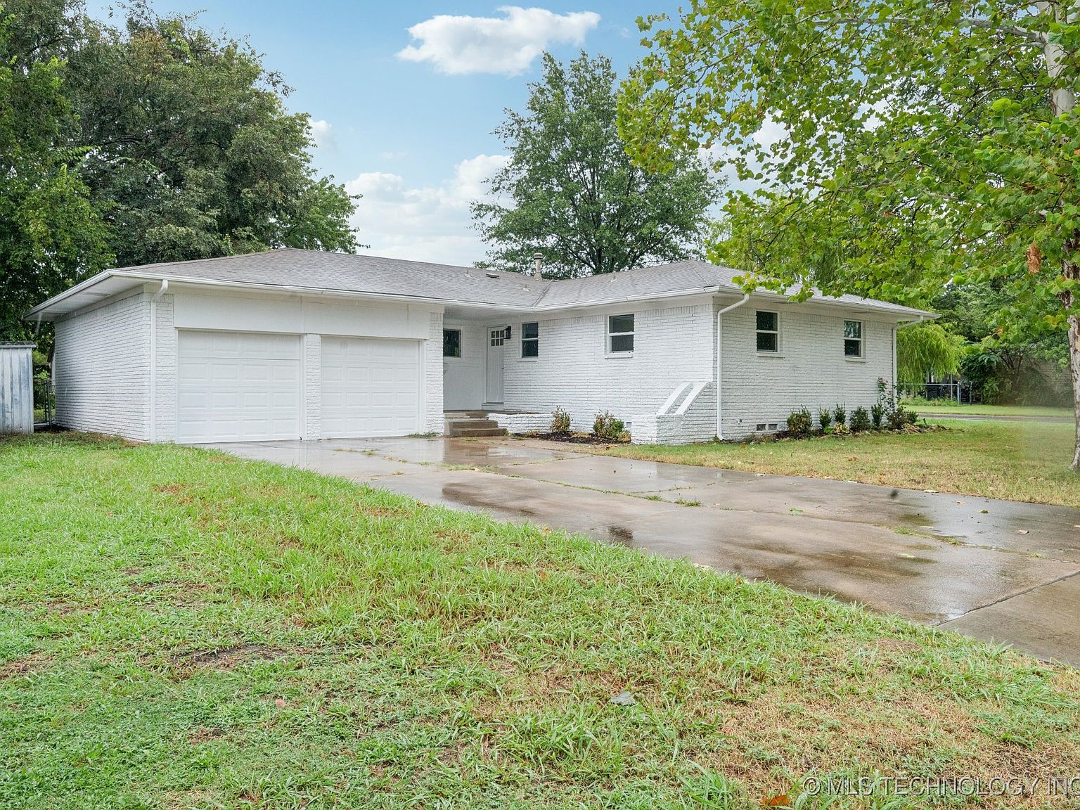 11333 E 6th St, Tulsa, OK 74128 | Zillow