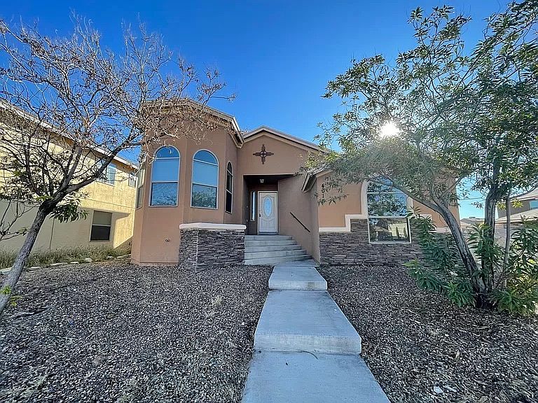 1st image of 4016 Hueco Valley Dr