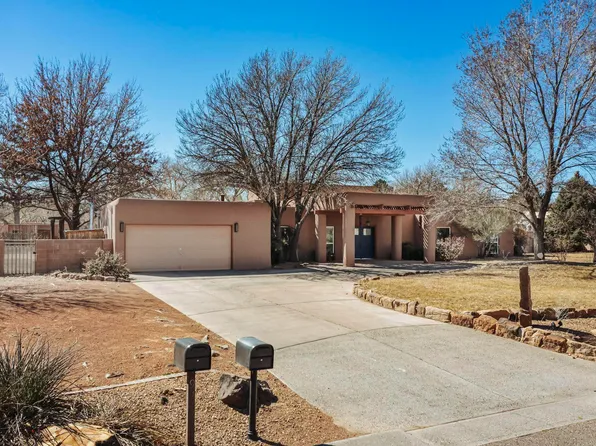 944 Camino Ranchitos NW, Albuquerque, NM 87114