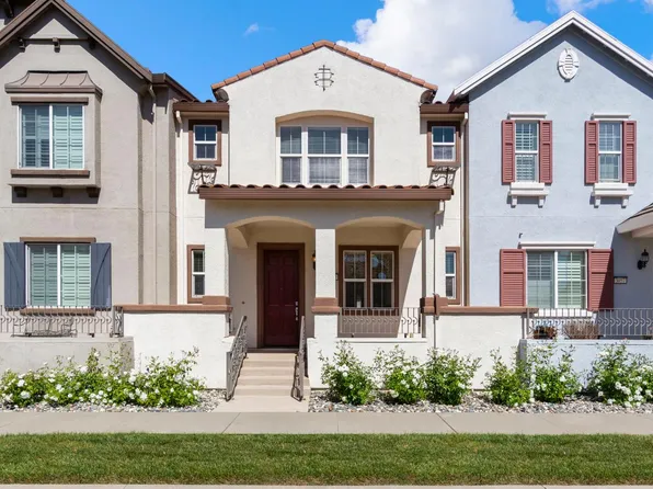 3049 Monument Dr, Roseville, CA 95747