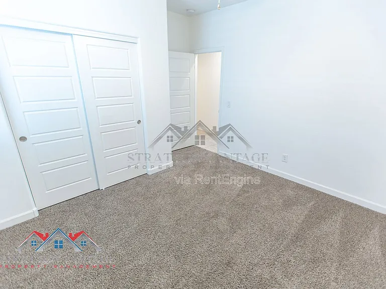 1673 N Wrigley Dr — Photo 24