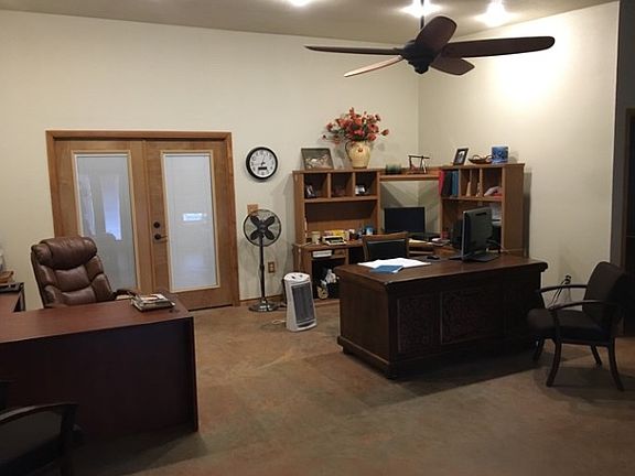 2nd image of 10940 Hwy 350