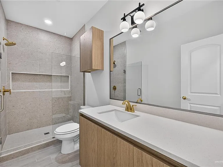 1905 Monaco Dr #1 — Photo 14