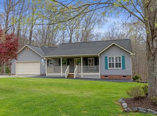 106 Broken Ridge Ct, Greenwood, SC 29646