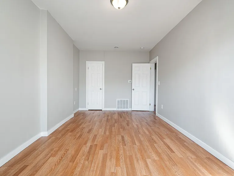 3201 Camp St #3203 — Photo 3