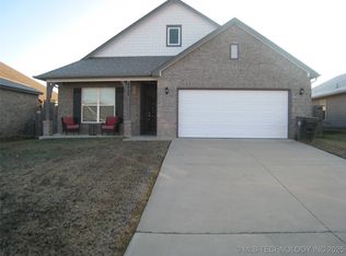 8739 S 256th East Ave, Broken Arrow, OK 74014