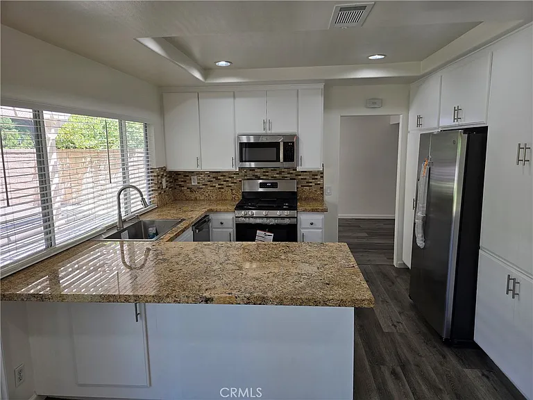 25317 Avenida Ronada — Photo 8
