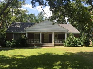 220 Williams Ave, Natchitoches, LA 71457