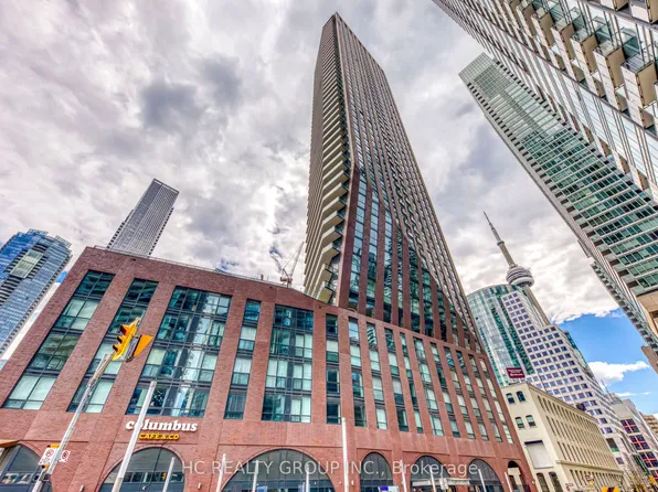 99 John St, Toronto, ON