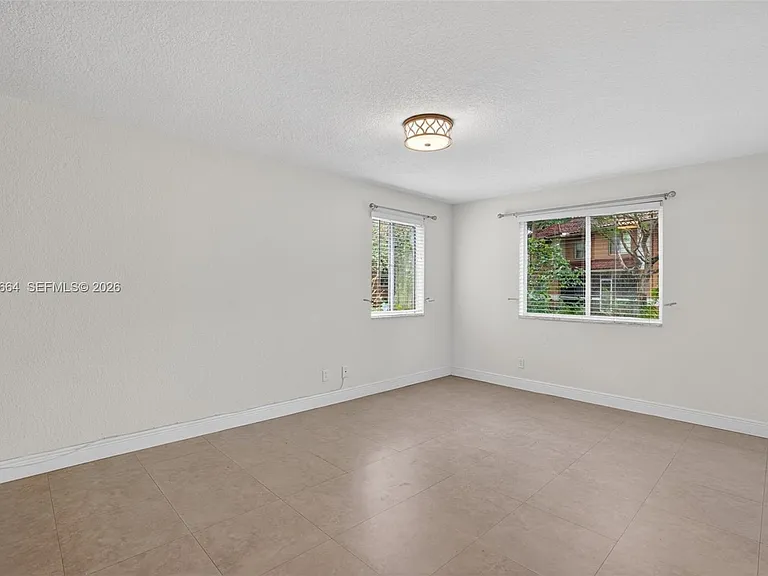 845 NW 91st Ter #845 — Photo 20