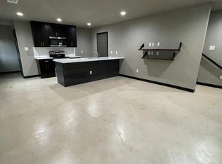 309 N 2nd St #B, Godley, TX 76044