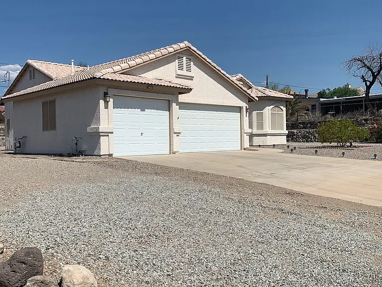 1306 Escalera Pl — Photo 3