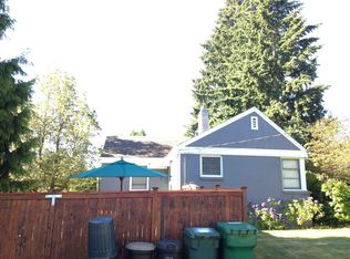 8614 32nd Ave NE, Seattle, WA 98115