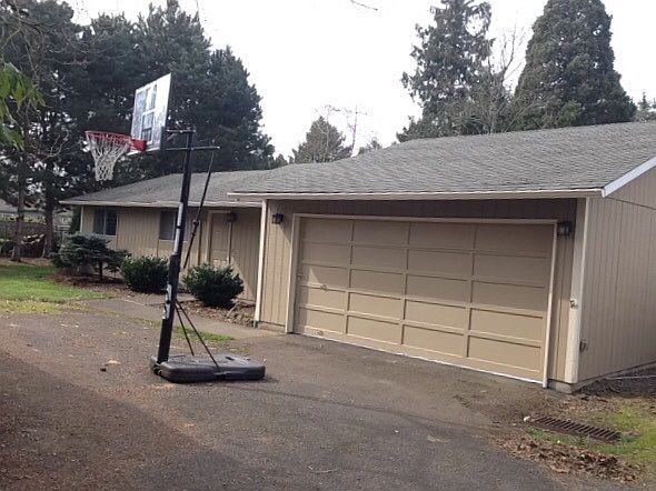 2nd image of 1473 NE Olvera Ct