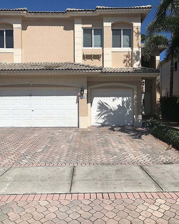 1st image of 6941 NW 107th Ct