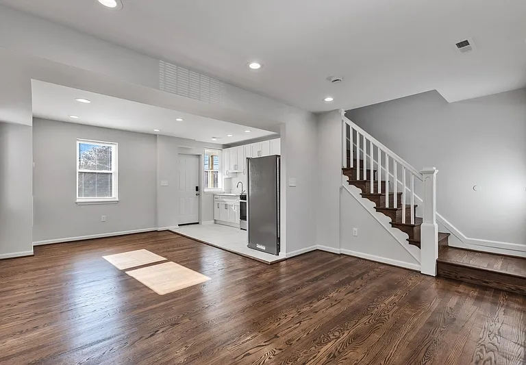 2301 Riggs Ave — Photo 3