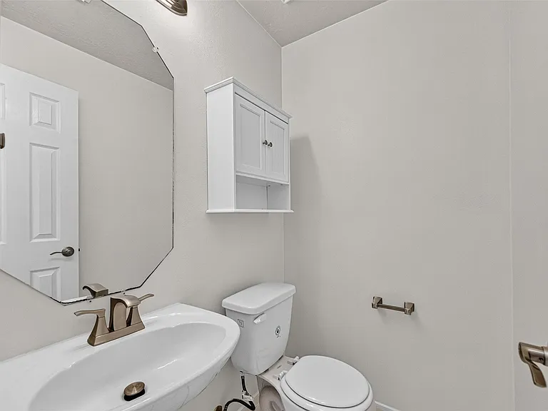 1253 El Camino Village Dr — Photo 8