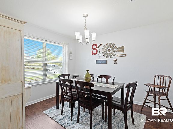 3rd image of 10340 Shetland Dr