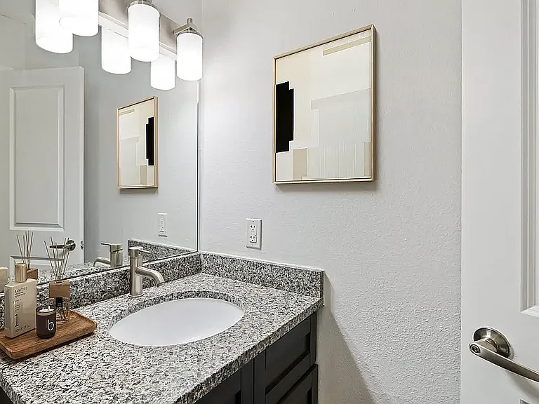The Apartments at Midtown 501 — Photo 43