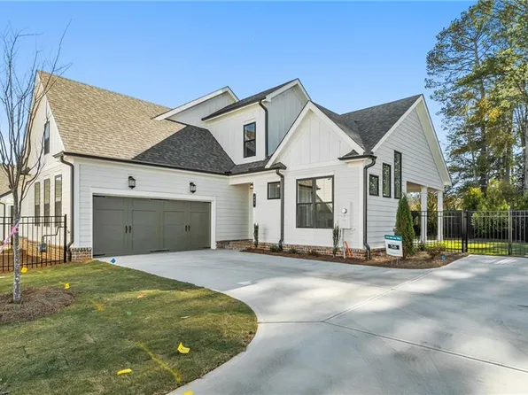 495 Pearl St, Cumming, GA 30040