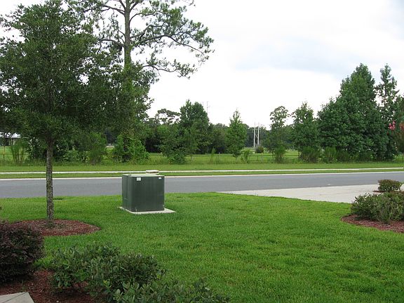 4th image of 2325 Caney Oaks Dr