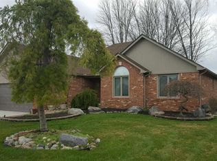 51230 Pinewood, Macomb, MI 48044