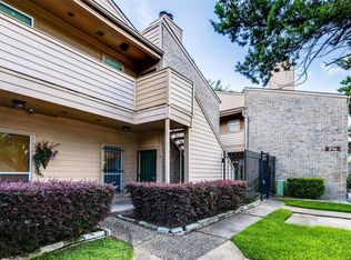 1915 Augusta Dr APT 8, Houston, TX 77057