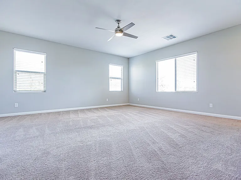 8538 Helvetia Ln — Photo 31