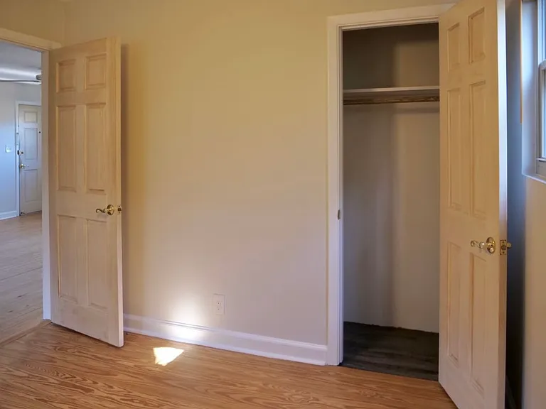 145 Hale St NE #1 — Photo 9