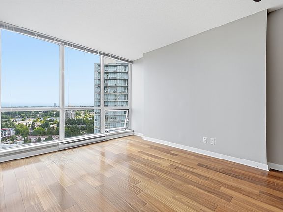5th image of 13618 100th Ave #3105