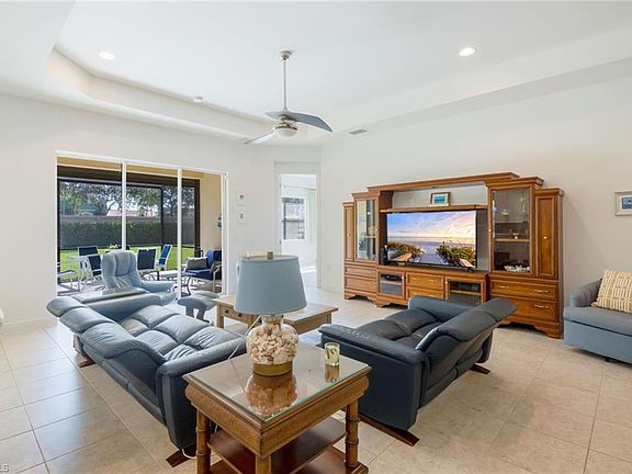 3rd image of 21279 Estero Vista CT